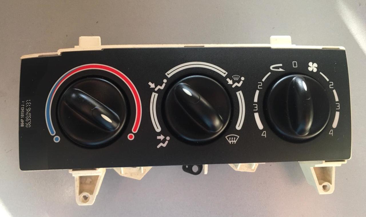 Renault Kalorifer Paneli R19-Megane I Klimalı 7701046053