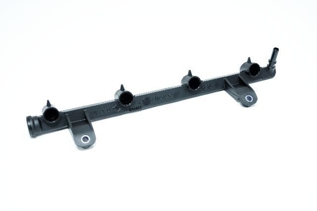 Renault Clio 2 Enjektör Yakıt Rampası 8200494284