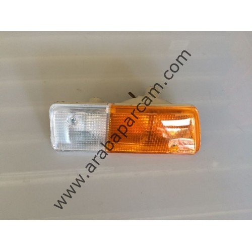 RENAULT R12 SAĞ ÖN SİNYAL LAMBASI 7702131237
