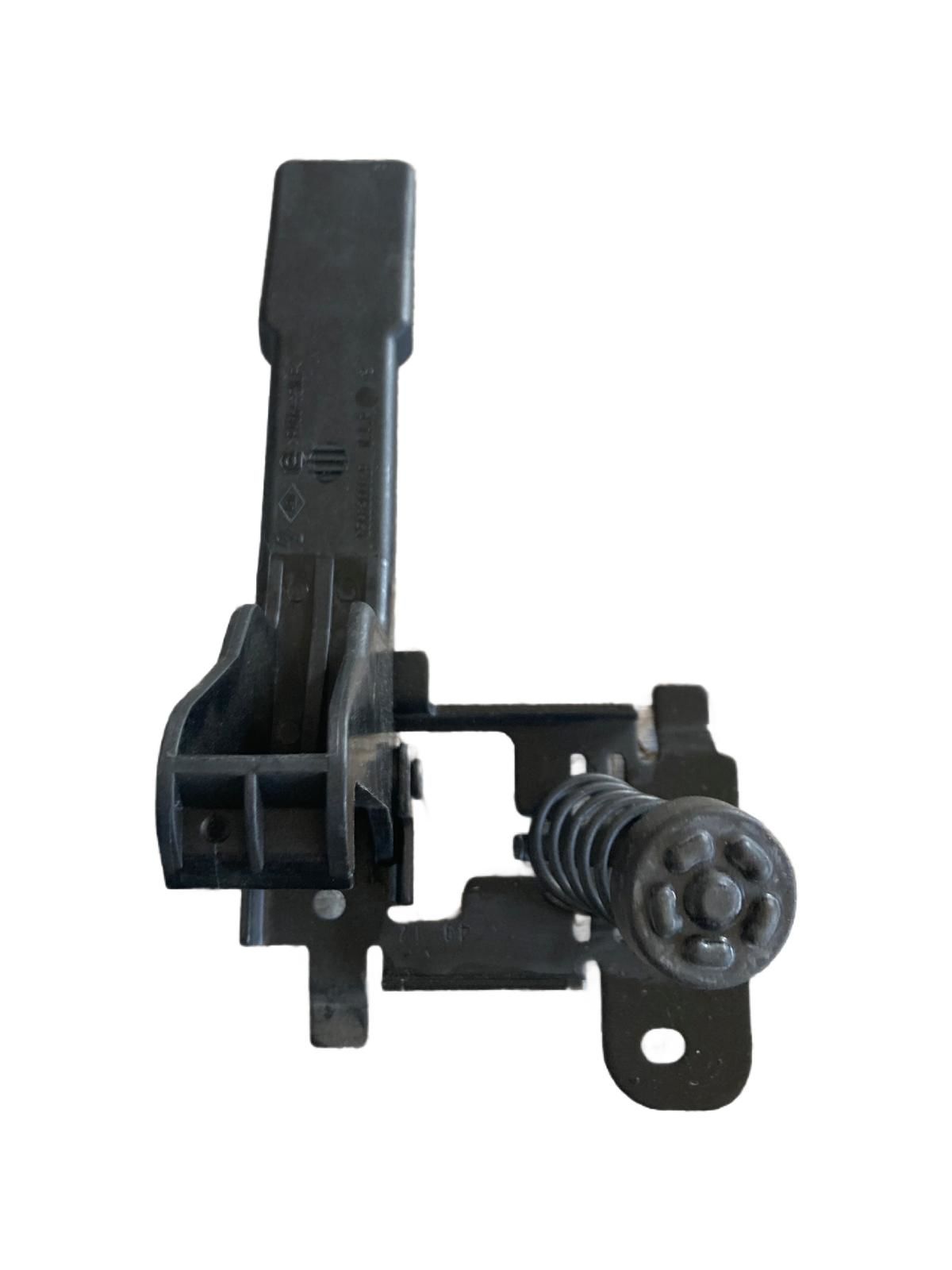 Scenic 3 Motor Kaput Emniyet Kilidi 656030002R