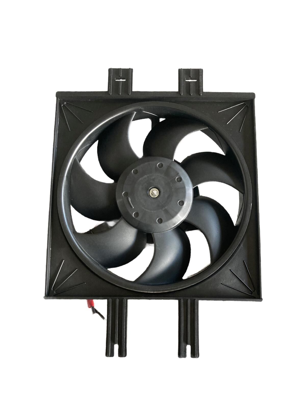 Renault R9 / R11 Fan Motoru Pervaneli Kablolu Takım 7700774388