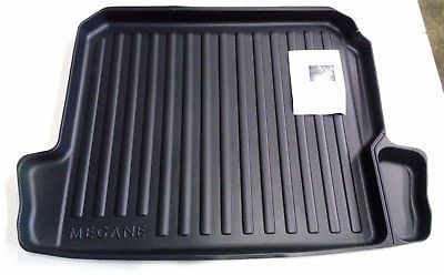 Yerli Megane 2 Bagaj Havuzu 7711223968