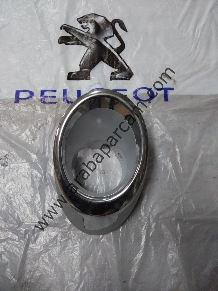 Peugeot 405 Sağ Sis Lambası 6205.87