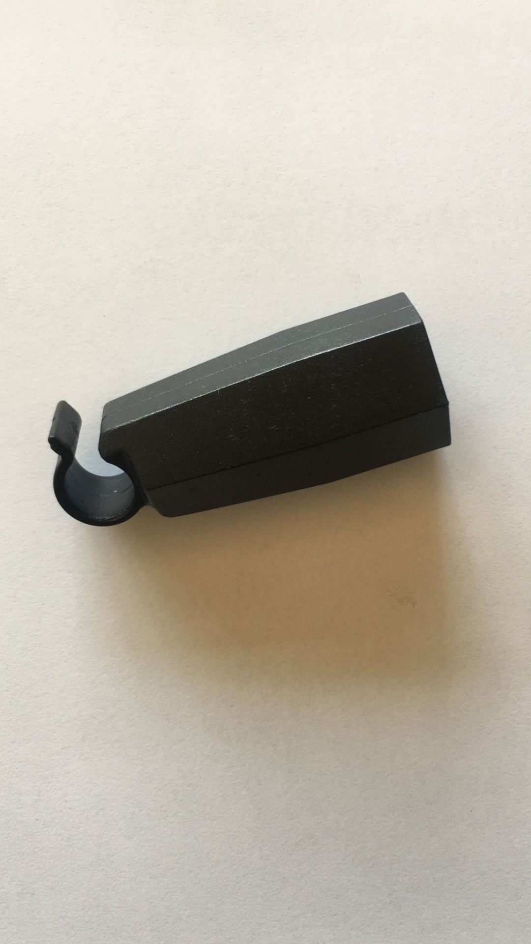 Renault Tüm Araçlar için Bagaj Kriko Sabitleme Klipsi 7700724393