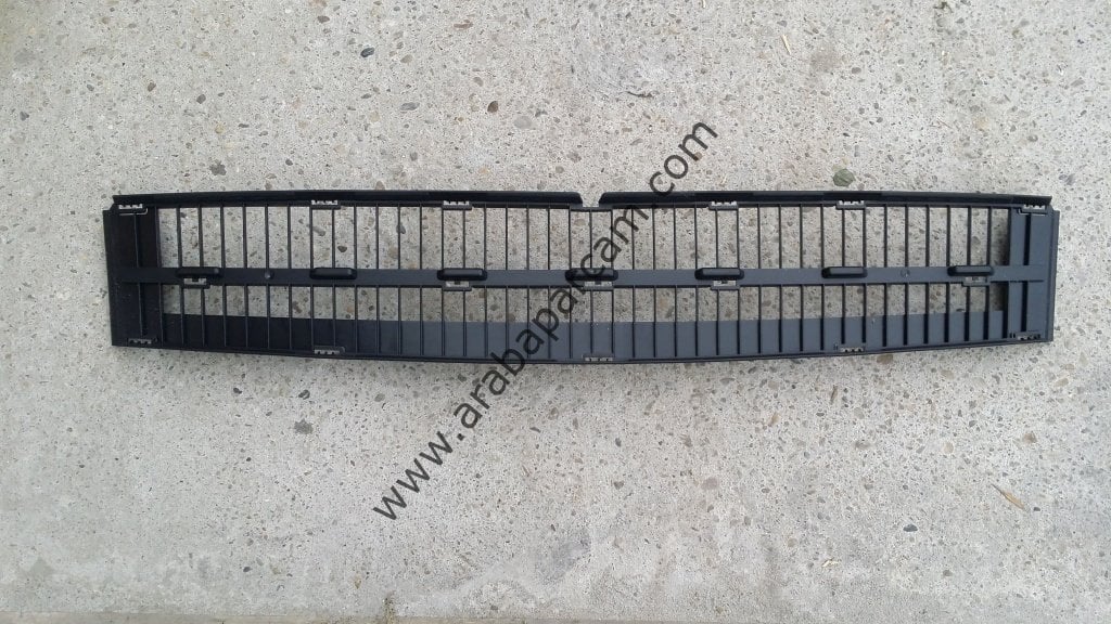 Renault Scenic 2 Ön Tampon Orta Izgara 7701065898