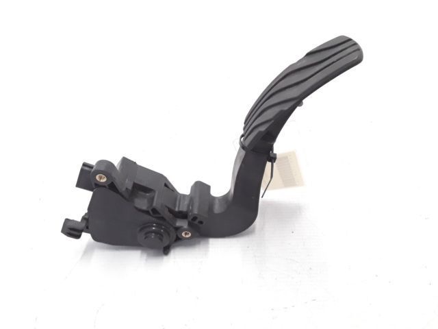 Renault Megane IV Talisman Hız Pedal Kaptörü 180023067R-180026830R