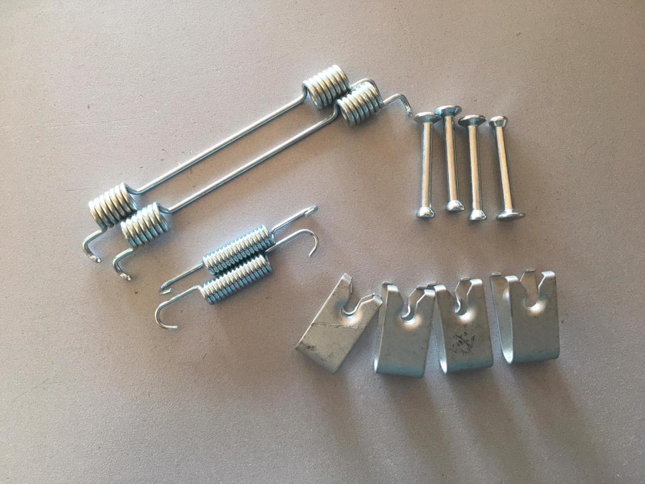 Dacia Logan Arka Fren Yay Takımı 7701208856