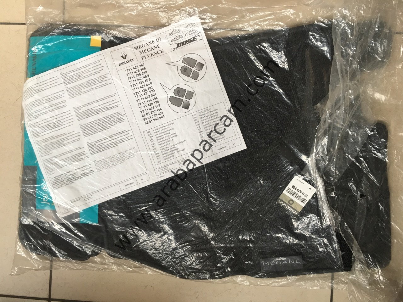 Renault Megane Coupe Halı Paspas 7711425288