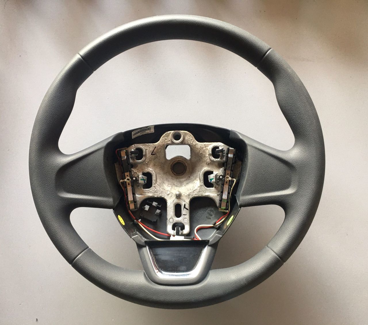 Renault Clio 4-Joy-İcon Direksiyon Simit 484006414R-484000225R