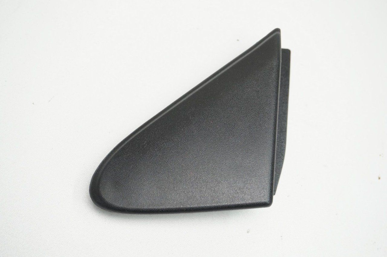 Renault Clio 3 Sol Ön Ayna Köşe Bakaliti 8200357709